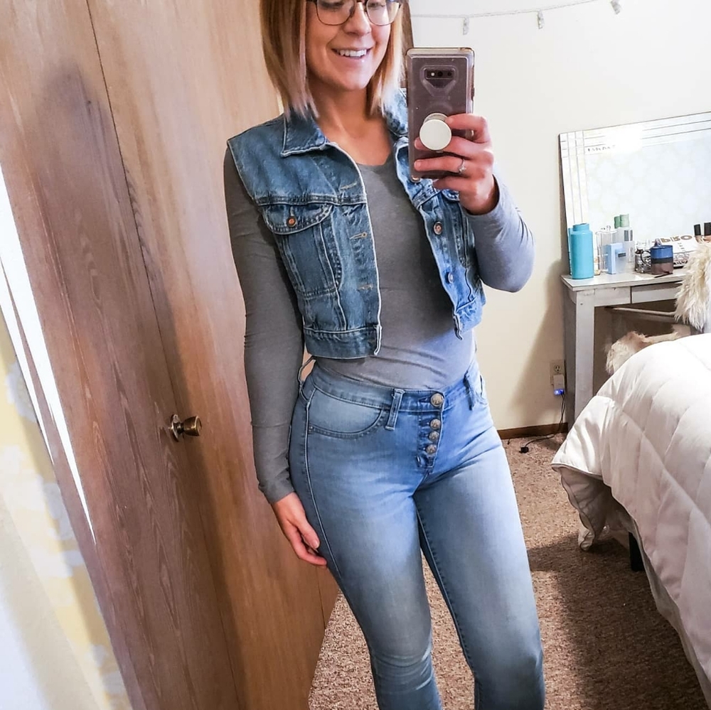 Billy blues cropped jean jacket vest sleeveless